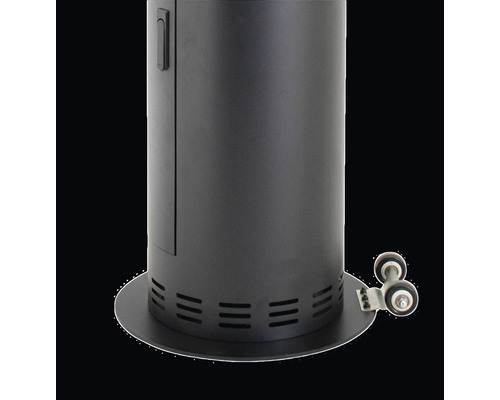 Detailansicht Kaminofen mit Rollen