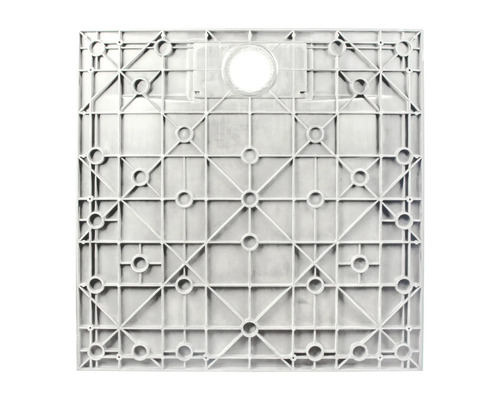 Quadratische Sickermodulplatte aus Kunststoff mit Aussparungen