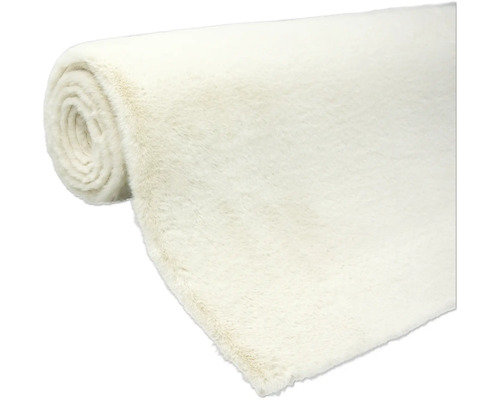 Gerollter Teppich aus Kunstfell