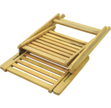 Zusammengeklappter, hölzerner Hocker