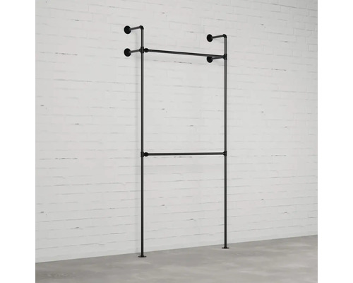 Schlichte Kleiderstange mit zwei Stangen zur Aufbewahrung von Kleidung.