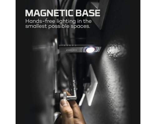 NEBO Inspektionsleuchte mit magnetischem Sockel im Einsatz