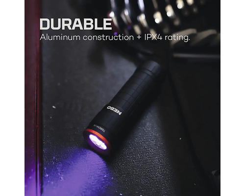 Schwarze LED-Taschenlampe mit Aluminiumgehäuse und Schutzart IPX4