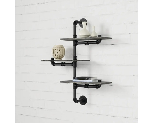 Wandregal mit drei Ebenen im Industriedesign mit Rohren als Halterung.