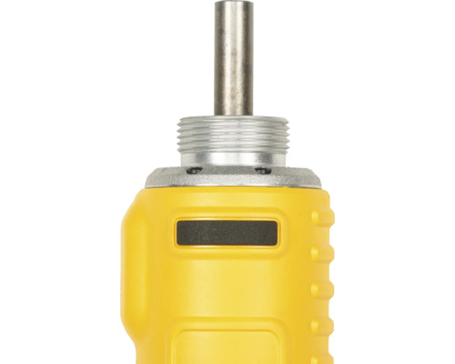 Detailansicht eines gelben Elektrowerkzeugs mit einem Metallaufsatz