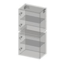 Zwei transparente Regaleinheiten mit verstellbaren Regalböden.