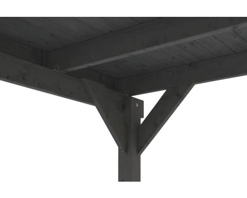 Detailansicht einer Holzpergola mit Stützpfosten