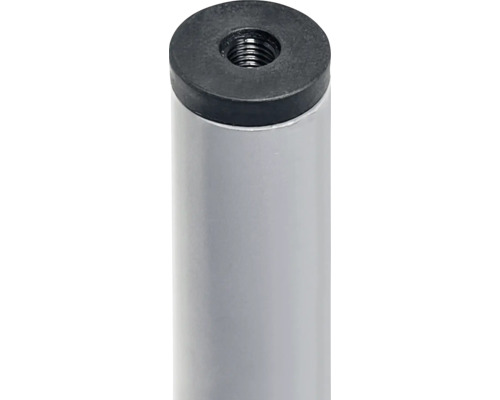 Detailansicht eines silberfarbenen Tischbeins mit einer runden, schwarzen Abschlusskappe und Gewinde.