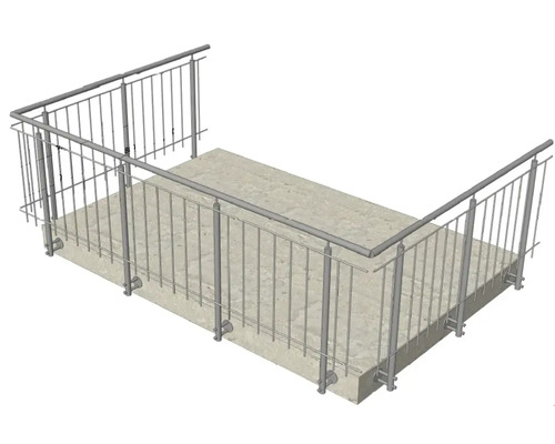 Metallgeländer auf Betonplattform