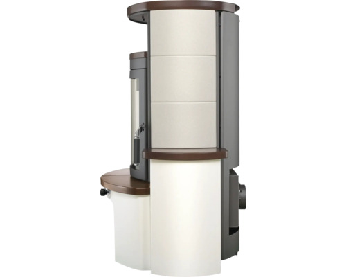 Kaminofen mit Speichersteinen und Wassertank