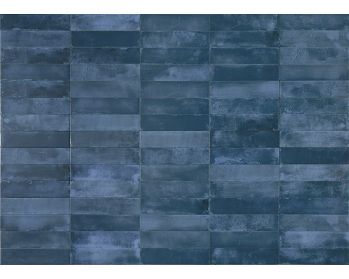Rechteckige, blaue Wandfliesen aus Keramik