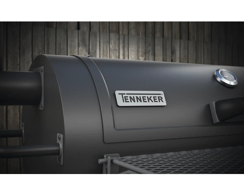 Tenneker Logo auf einem Grill