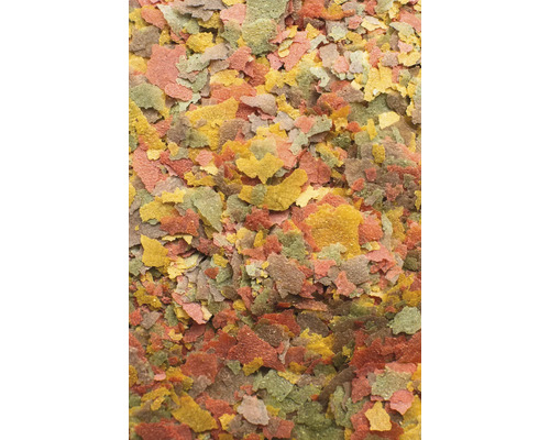 Nahaufnahme von Fischfutterflocken