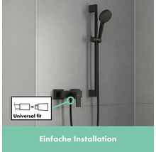 Schwarze Duscharmatur mit Brausestange zur Wandmontage