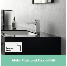 Badezimmerarmatur auf einem Waschtisch mit Comfort Zone Symbol für mehr Platz und Flexibilität.