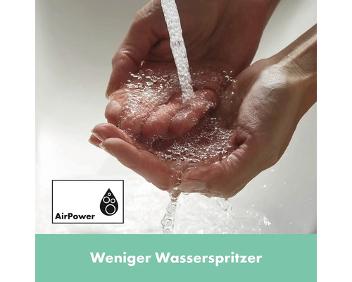 Hände unter fließendem Wasser mit AirPower Funktion