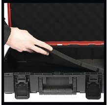 Geöffnete Werkzeugkiste mit Schaumstoffeinlage