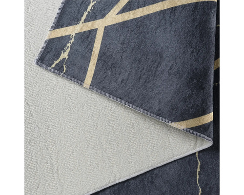 Teppich mit geometrischem Muster