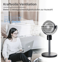 Tischventilator mit zwölf Geschwindigkeitsstufen im Einsatz neben einer Frau mit Laptop