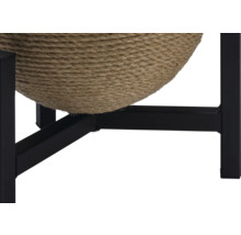 Detailansicht eines Kratzbaums mit Sisalbezug und Metallgestell