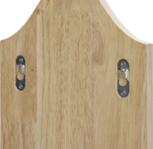 Rückseite eines Holzregals mit Aufhängevorrichtungen