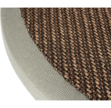 Detailaufnahme eines braunen und grauen Stoffes mit Webstruktur