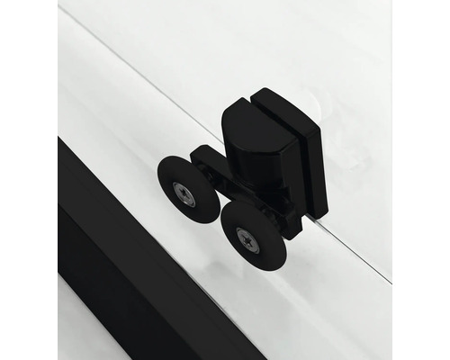Detailansicht des Rollmechanismus einer Duschkabine