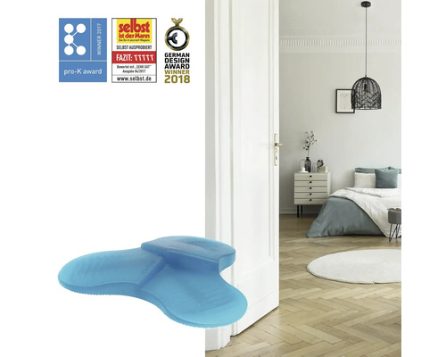 Tuerstopper vor einem offenen Schlafzimmer mit den Auszeichnungen pro-K Award Gewinner 2017, Selbst ist der Mann Selbst Ausprobiert, German Design Award Gewinner 2018