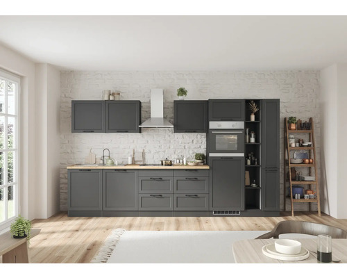 Küchenblock Held Möbel Lübeck 360 cm grau matt/graphit inkl. Einbaugeräte Graue Einbauküche mit Arbeitsplatte aus Holz vor einer Steinwand