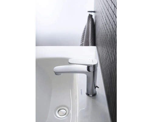 Waschbecken mit Duravit Wasserhahn
