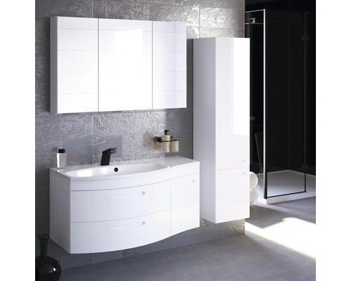 Modernes Badezimmer mit weißem Waschtischunterschrank, Spiegelschrank und Hochschrank vor einer grauen Wand