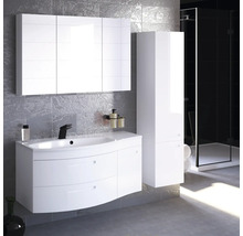 Badezimmer mit Waschbeckenunterschrank, Spiegelschrank und Hochschrank