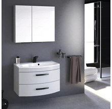 Badezimmer mit Waschtisch, Spiegelschrank und Dusche