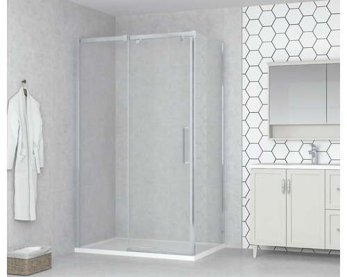 Badezimmer mit Duschkabine, Waschbeckenunterschrank und Spiegel