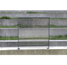 Gartenzaun Windschutz aus Glas und Metall