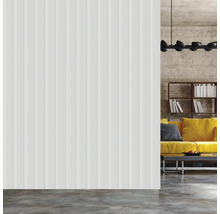 Innenraum mit Wandpaneelen und Wohnbereich