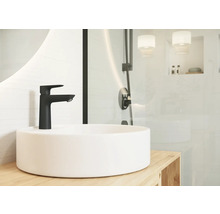 Badezimmer Waschbecken mit Armatur