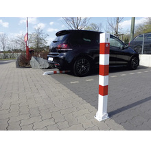 Pfosten mit Dreikantverschluss zur Absperrung von Fahrwegen und Parkplätzen