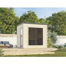 Modernes Gartenhaus aus Holz mit Schiebetür und Terrasse im Garten