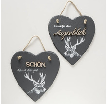Zwei herzförmige Schiefertafeln mit Hirschmotiv und deutschen Sprüchen