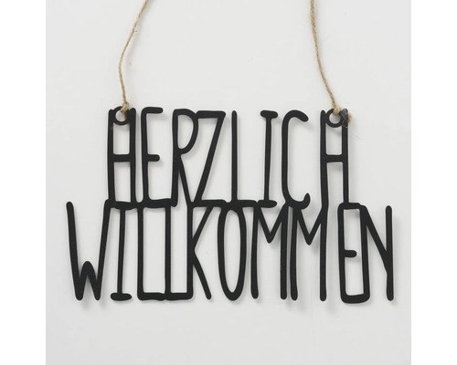 Schwarzes Deko-Schild mit der Aufschrift Herzlich Willkommen zum Aufhängen