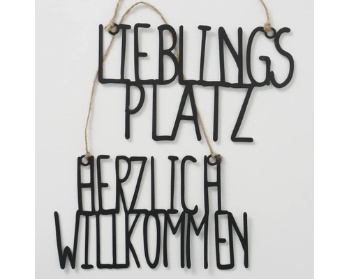 Dekoschild mit den Worten Lieblingsplatz und Herzlich Willkommen