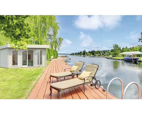 Gartenhaus mit Terrasse und Liegestühlen am See