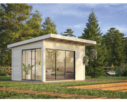 Modernes Gartenhaus aus Holz mit Glasfront und Flachdach im Garten