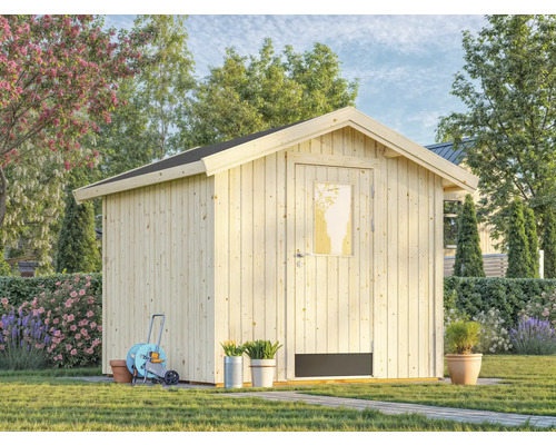 Gartenhaus aus Holz mit Tür und Fenster umgeben von Blumen und Gartengeräten