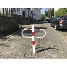 Durchgangs- und Parkplatzsperre herausnehmbar mit Dreikantverschluss