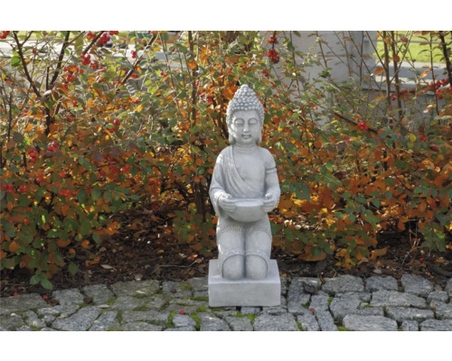 Buddha Gartenfigur aus Stein, kniend