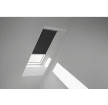 Dachfenster mit Verdunkelungsrollo