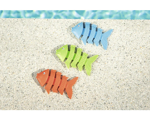 Drei Fischfiguren aus Kunststoff für den Pool