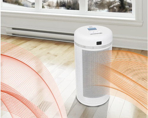 Elektrischer Raumheizer in einem hellen Raum mit Holzboden